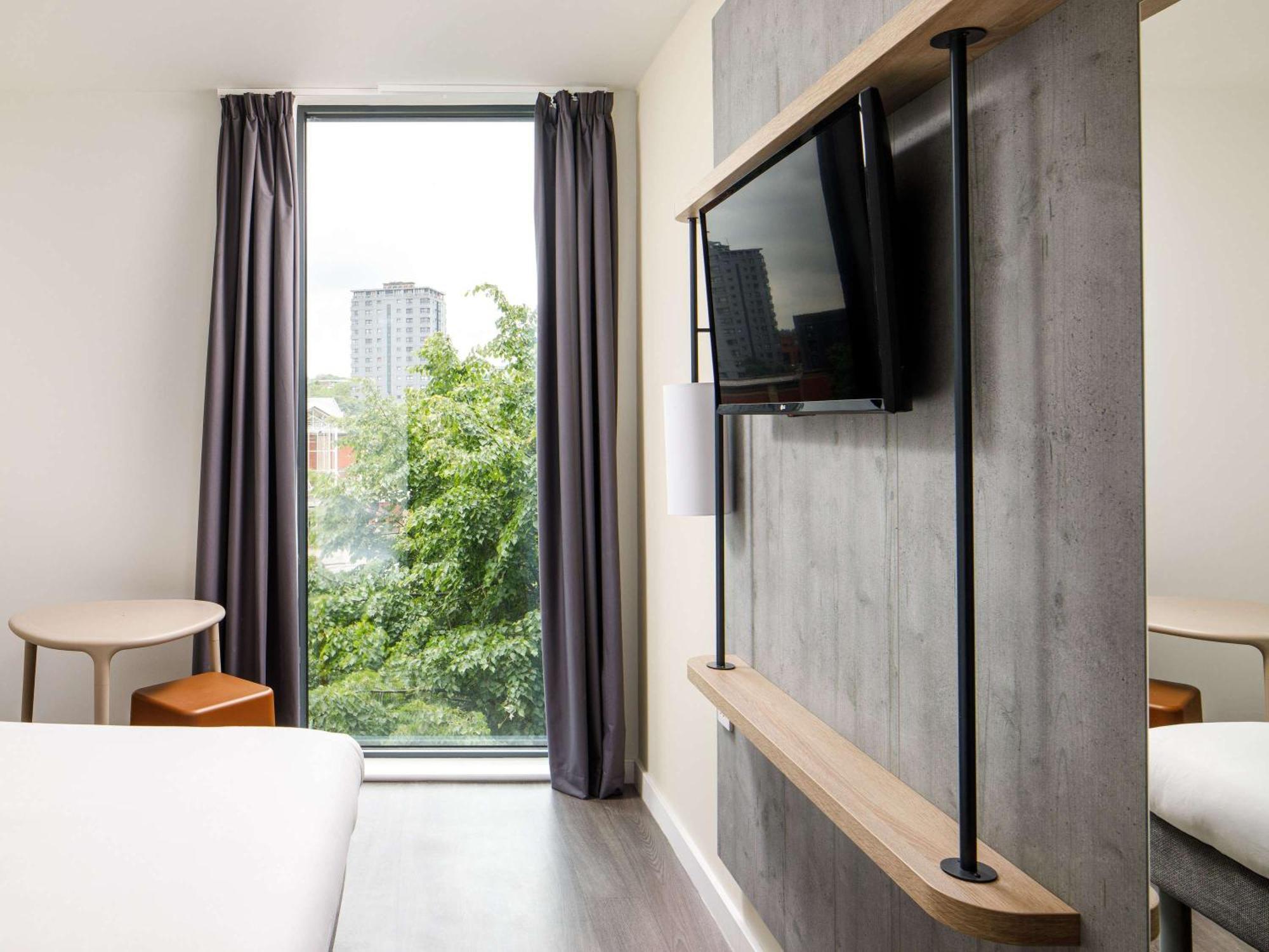 Ibis Budget Sheffield Centre St Marys Gate Экстерьер фото